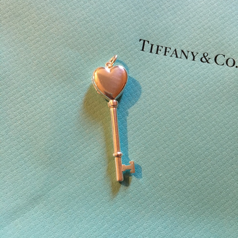 Tiffany & Co Heart Key Locket 925 Sterling Silver